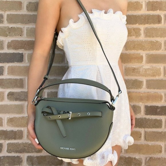 Michael Kors Handbags - NWT Michael Kors Pebble Leather Crossbody